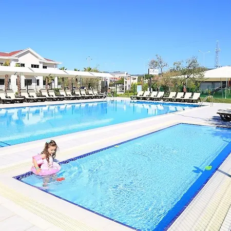 Rawda Hotel Altinoluk