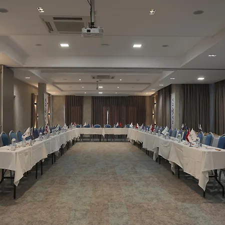 Rawda Hotel Altınoluk